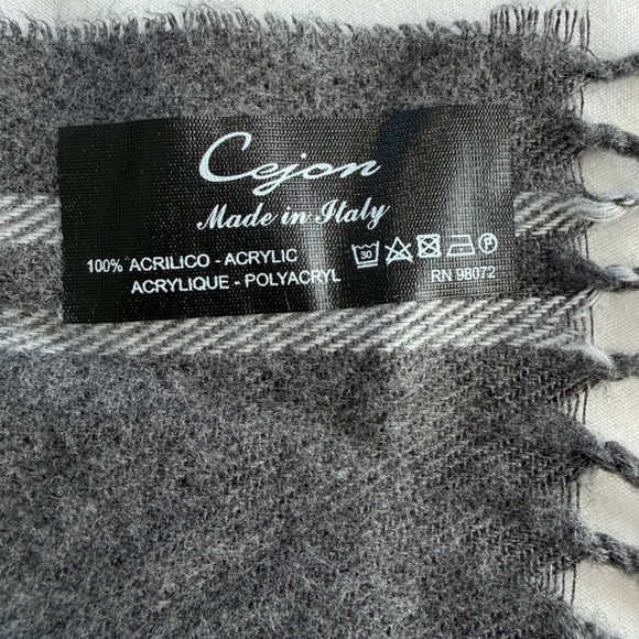 Cejon Scarf gray plaid made in Italy - Picture 2 of 9